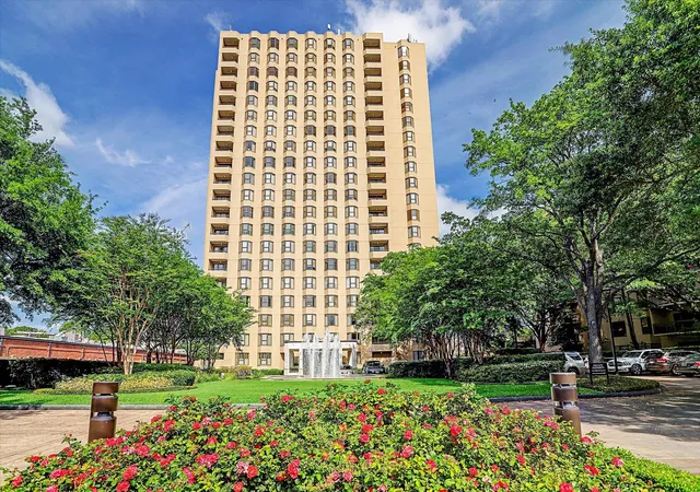 1st image of 651 Bering Dr #1902, Houston, TX 77057 | MLS# 28551752