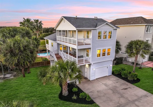 2nd image of 13414 Binnacle Wy, Galveston, TX 77554 | MLS# 35334675