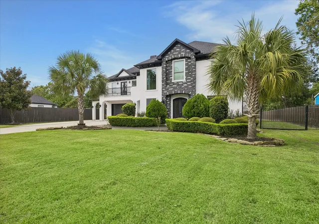 Photo 3 of Single family home for sale at 20994 Briar Cvs Cir, Porter, TX 77365 | MLS# 63426919 | Listing updated on 2026-08-22