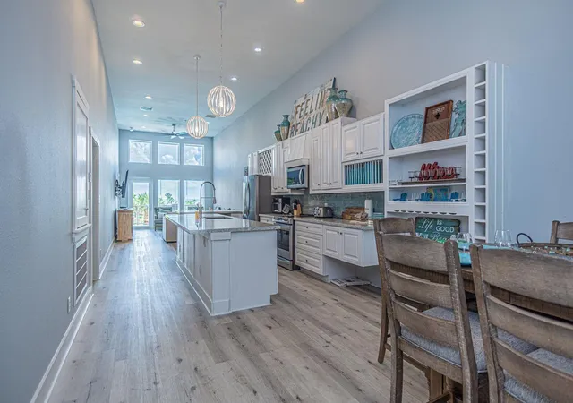 3rd image of 9520 Seawall Blvd #245, Galveston, TX 77554 | MLS# 10101942