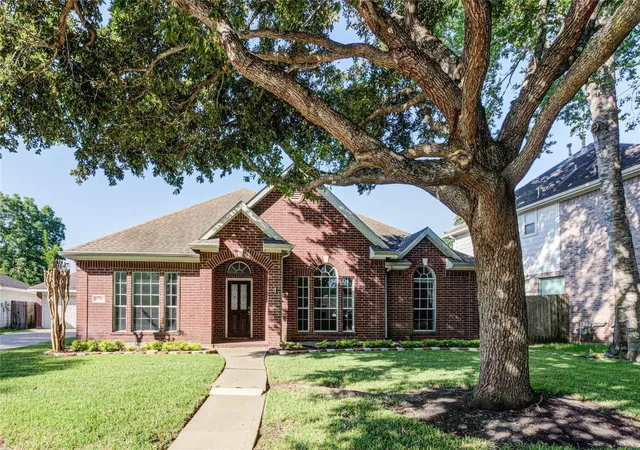 Photo 1 of Sale Pending at 6514 Canyon Ests Ln, Richmond, TX 77469 | MLS# 43656302 | Listing updated on 2026-10-03