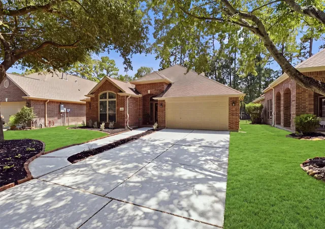 Photo 3 of Sale Pending at 22117 Iron Knoll Dr, Kingwood, TX 77339 | MLS# 97800249 | Listing updated on 2026-09-09