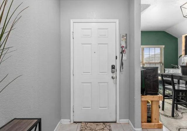 Photo 4 of Single family home for sale at 715 Harvest Blf Dr, Rosharon, TX 77583 | MLS# 11602792 | Listing updated on 2026-07-07