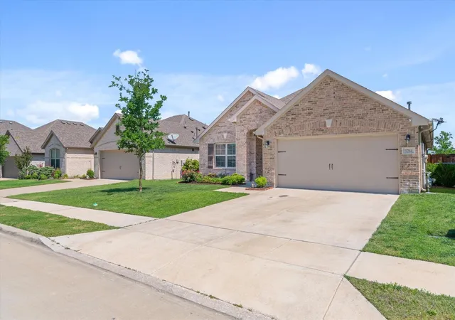 2nd image of 1284 Binfield Dr, Forney, TX 75126 | MLS# 38674262