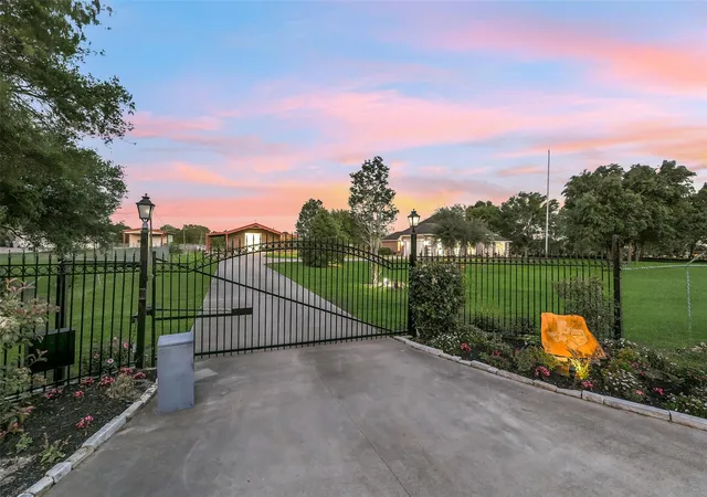 1st image of 4511 Pool Hill Rd, Brookshire, TX 77423 | MLS# 77996759