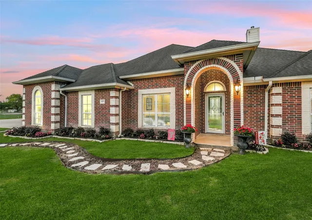 Photo 3 of Single family home for sale at 4511 Pool Hl Rd, Brookshire, TX 77423 | MLS# 77996759 | Listing updated on 2026-08-21