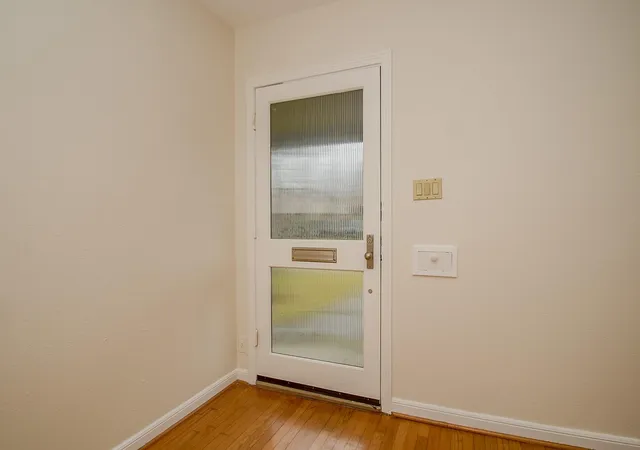 1st image of 2047 & 2049 Sheridan St N, Houston, TX 77030 | MLS# 96810629