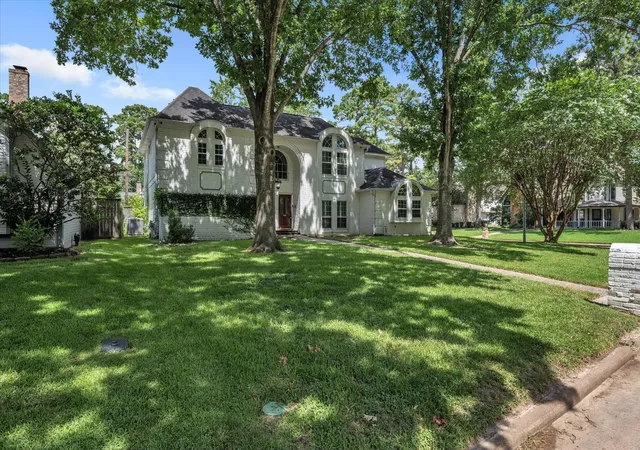 Photo 2 of Sale Pending at 14815 Long Oak Dr, Houston, TX 77070 | MLS# 43258444 | Listing updated on 2026-09-19