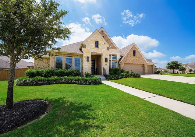 Photo 1 of Single family home for sale at 5422 Farm Hl Way, Fulshear, TX 77441 | MLS# 29501307 | Listing updated on 2026-09-18