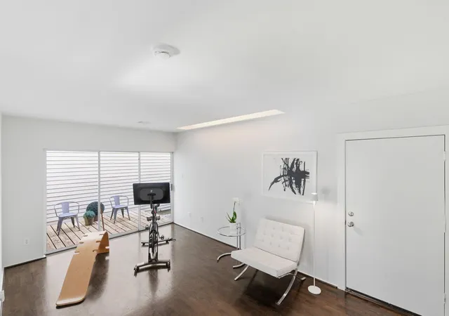 5th image of 1117 W 17Th St, Houston, TX 77008 | MLS# 75866936