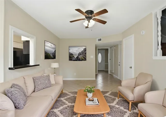 Homes for sale in Houston, TX | 6046 W Airport Blvd, Houston, TX 77035 | MLS# 81671729