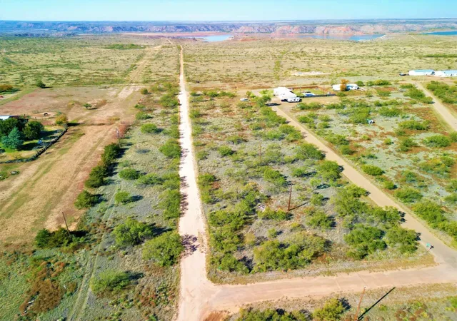 5th image of Lot 41-42 Debra Ln, Fritch, TX 79036 | MLS# 66047556