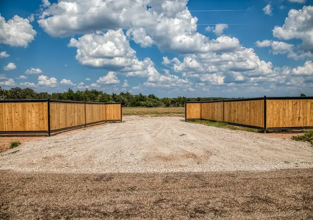 3rd image of 8671 County Road 324, Caldwell, TX 77836 | MLS# 20208036