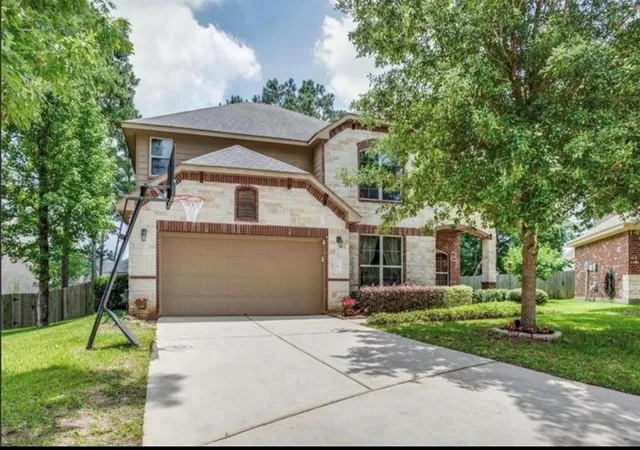 Photo 1 of Single family home for sale at 3 Logan Crk Ln, Conroe, TX 77304 | MLS# 15464011 | Listing updated on 2026-09-10