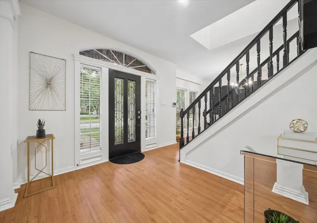 4th image of 4419 Three Rivers Dr, Sugar Land, TX 77478 | MLS# 96693545