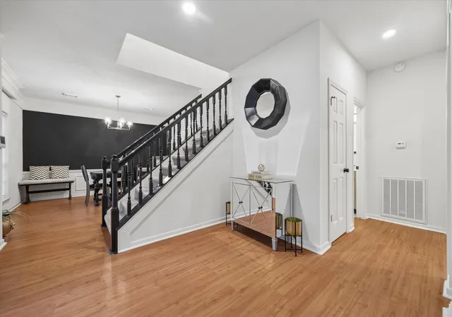 5th image of 4419 Three Rivers Dr, Sugar Land, TX 77478 | MLS# 96693545