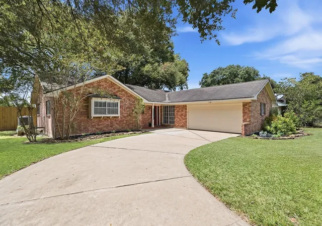 Photo 1 of Sale Pending at 1416 Linwood Dr, Wharton, TX 77488 | MLS# 18287469 | Listing updated on 2026-09-02