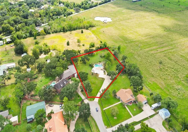 Photo 1 of Sale Pending at 4003 Country Trails St, Alvin, TX 77511 | MLS# 5786303 | Listing updated on 2026-09-11