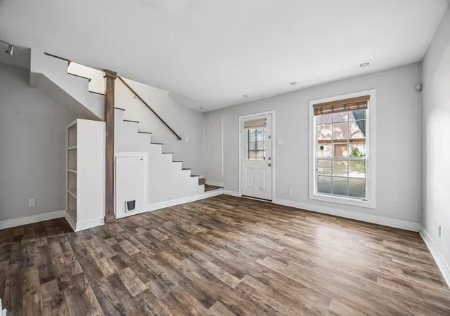 Photo 2 of Condo for sale at 1205 Autrey St Unit 4, Houston, TX 77006 | MLS# 81027223 | Listing updated on 2026-07-03