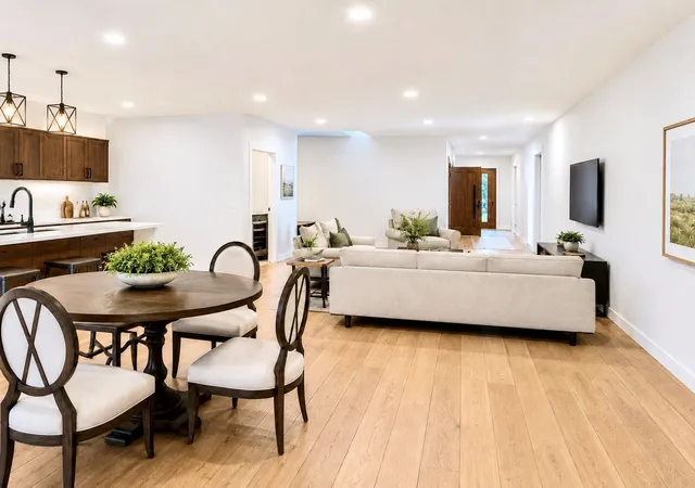 Photo 4 of Single family home for sale at 6671 Nielan St, Houston, TX 77028 | MLS# 9134005 | Listing updated on 2026-06-24
