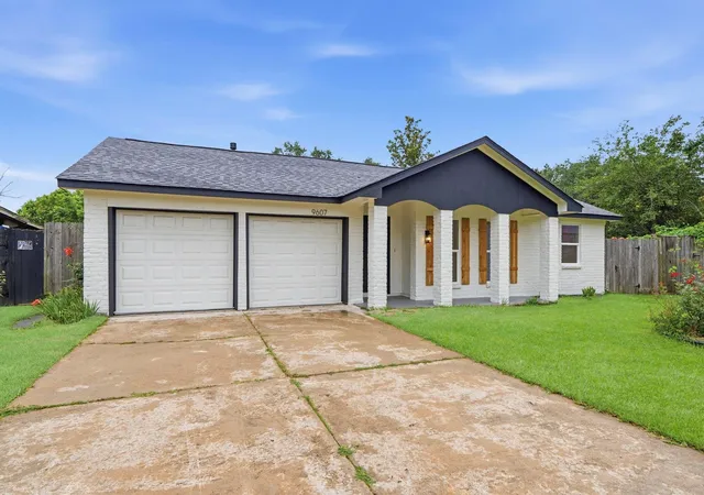 1st image of 9607 Kemp Forest Dr, Houston, TX 77080 | MLS# 37148710