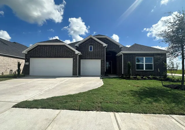 Photo 1 of Single family home for sale at 13631 Lago Vista Dr, Iowa Colony, TX 77583 | MLS# 38143051 | Listing updated on 2026-08-31