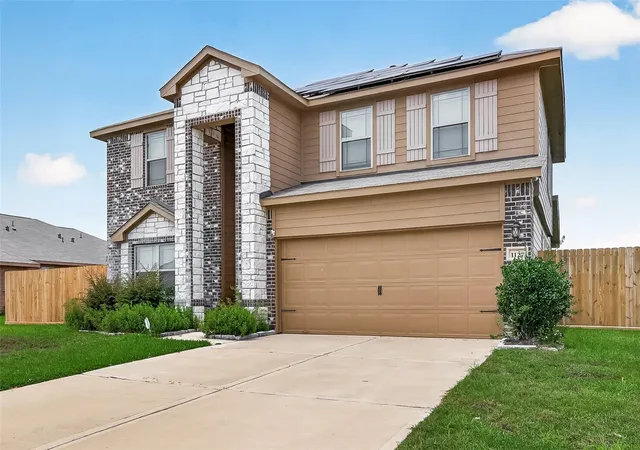 Photo 3 of Sale Pending at 1127 Brahma Cir, East Bernard, TX 77435 | MLS# 46140596 | Listing updated on 2026-09-06