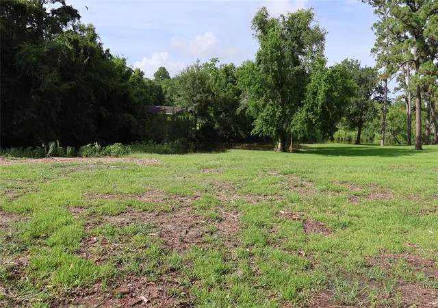 Homes for sale in Baytown, TX | 8 Bayou Bend Dr Dr, Baytown, TX 77523 | MLS# 98412292