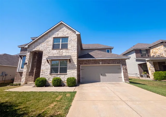 Photo 1 of Single family home for sale at 3001 Gilchrist Dr, Waco, TX 76655 | MLS# 19332138 | Listing updated on 2026-09-17
