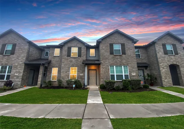 Homes for sale in Tomball, TX | 11922 Amber Oak Wy, Tomball, TX 77375 | MLS# 60912707