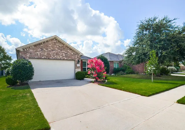 2nd image of 527 Monterry Oaks Dr, Richmond, TX 77469 | MLS# 64549574