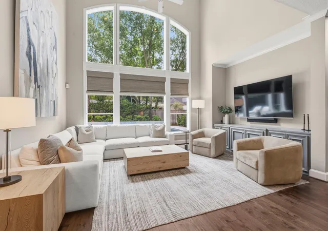 Photo 2 of Sale Pending at 30 Freestone Pl, Spring, TX 77382 | MLS# 83759711 | Listing updated on 2026-09-02