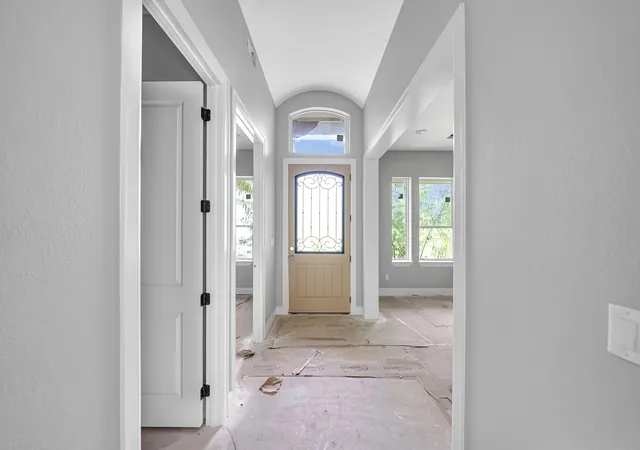 Photo 2 of Single family home for sale at 40 Fairway Dr, Trinity, TX 75862 | MLS# 18675867 | Listing updated on 2026-08-19