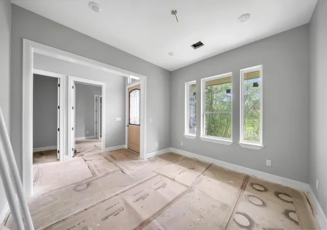 Photo 2 of Single family home for sale at 40 Fairway Dr, Trinity, TX 75862 | MLS# 18675867 | Listing updated on 2026-08-19
