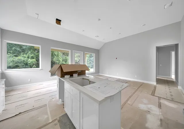 Photo 3 of Single family home for sale at 40 Fairway Dr, Trinity, TX 75862 | MLS# 18675867 | Listing updated on 2026-08-19