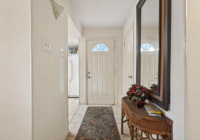 Photo 4 of Sale Pending at 14555 Wunderlich Dr #2101, Houston, TX 77069 | MLS# 67433387 | Listing updated on 2026-09-16