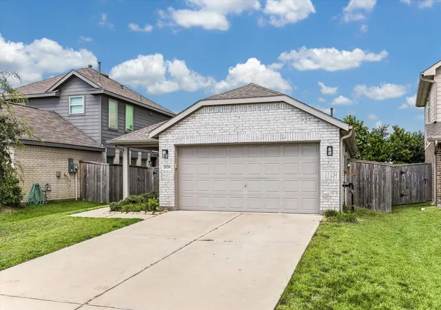 Single family home for sale at 26719 Wilderye Cvs Ln, Katy, TX 77493 | MLS# 40693991