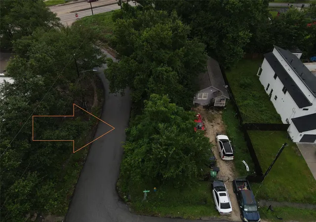 Photo 2 of Land for sale at 7900 Tower St, Houston, TX 77088 | MLS# 55784478 | Listing updated on 2026-09-19