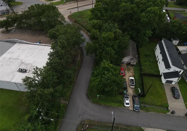 Photo 4 of Land for sale at 7900 Tower St, Houston, TX 77088 | MLS# 55784478 | Listing updated on 2026-09-19