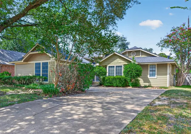 Photo 2 of Single family home for sale at 1206 Red Rock Canyon Dr, Katy, TX 77450 | MLS# 74077341 | Listing updated on 2026-09-08