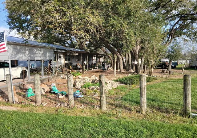 Homes for sale in Van Vleck, TX | 78 Avenue D, Van Vleck, TX 77482 | MLS# 59136789