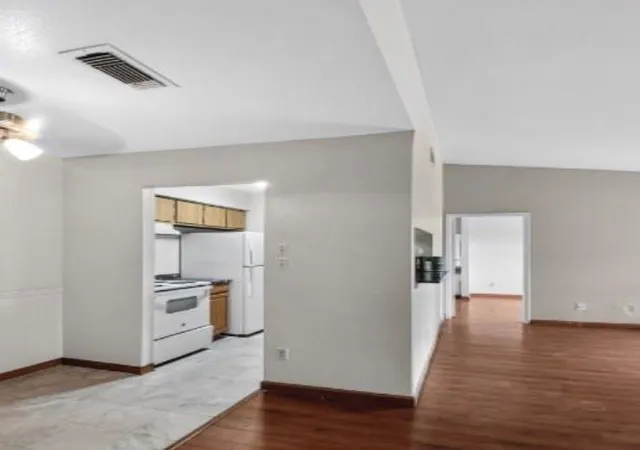 3rd image of 12502 Ashford Mdw Dr, Houston, TX 77082