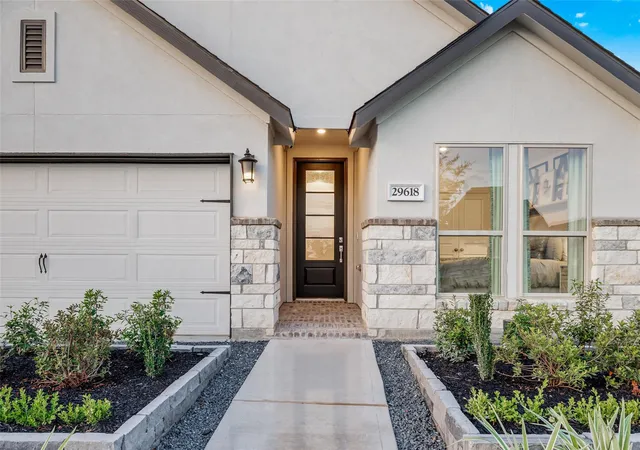 Photo 3 of Single family home for sale at 2025 Solstice Landing Dr, Brookshire, TX 77423 | MLS# 80608149 | Listing updated on 2026-09-15
