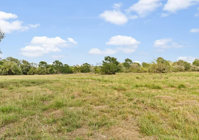 4th image of Tract 5 Fm 530, Edna, TX 77957 | MLS# 91540859