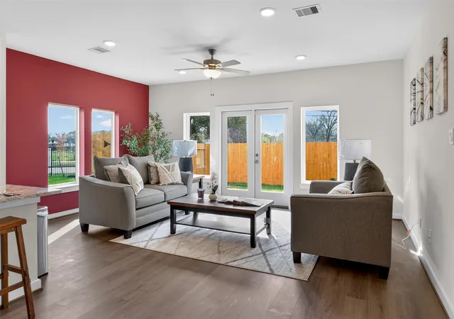 1st image of 9104 Highland Northern Wy, Houston, TX 77088 | MLS# 43931990