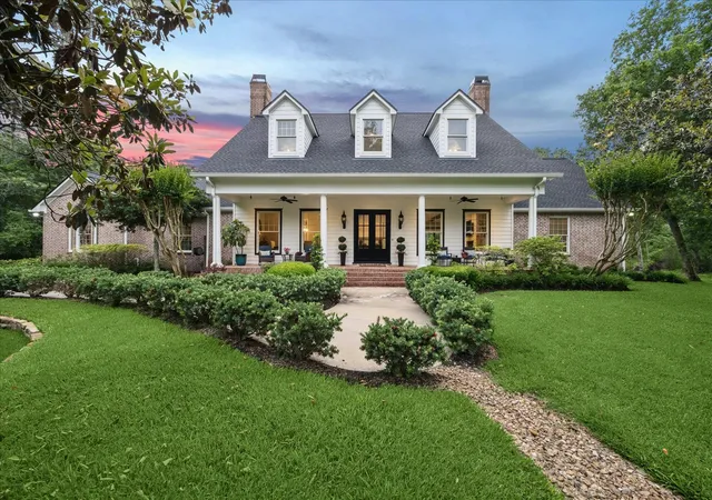 1st image of 2119 Darby Ln, Fresno, TX 77545 | MLS# 60533779