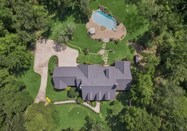 2nd image of 2119 Darby Ln, Fresno, TX 77545 | MLS# 60533779