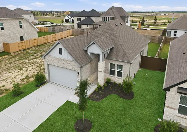2nd image of 13206 Hayden Peak Dr, Iowa Colony, TX 77583 | MLS# 8235010