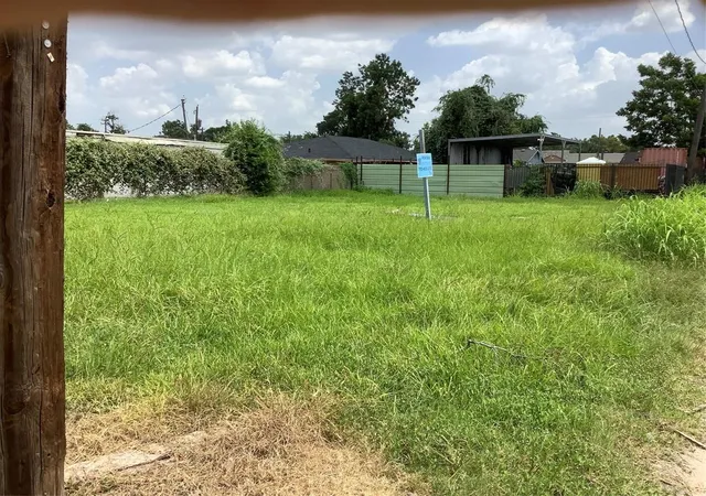 Photo 3 of Land for sale at 3625 Lockwood Dr, Houston, TX 77026 | MLS# 78608327 | Listing updated on 2025-12-07