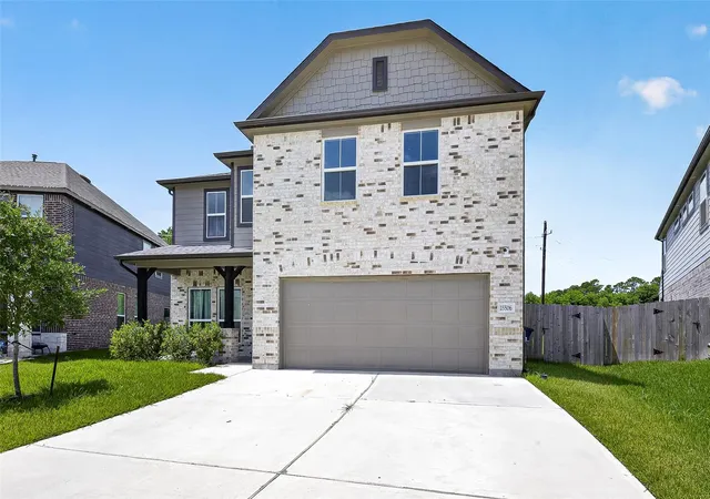 Photo 3 of Single family home for sale at 15506 S Fall Fern Cir, Houston, TX 77044 | MLS# 55624577 | Listing updated on 2026-07-04